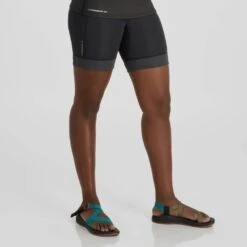 NRS HydroSkin 0.5mm Shorts - Women's 6 NRS HydroSkin 0.5mm Shorts - Women's -4Corners Riversports 15016 06 BlackGraphite Model FrontCrop 080723 1000x1000 eba5ec85 85a7 4892 b957 9f880e223aea