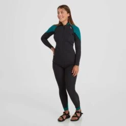 NRS Hydroskin 1.5mm Jacket - Women's 4 NRS Hydroskin 1.5mm Jacket - Women's -4Corners Riversports 15039 04 BlackHarbor Model Front 080823 1000x1000 bd391bfc 07a0 4a13 bde8 508d849fc4d7