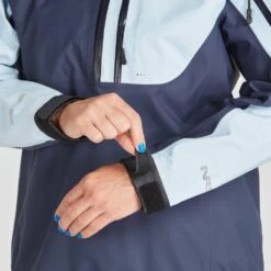 NRS High Tide Jacket - Women's 10 NRS High Tide Jacket - Women's -4Corners Riversports 20037 02 CloudNavy Model Wrist 070121 1000x1000 3fb65ddc 0009 4aa4 ac8e caaa64135616